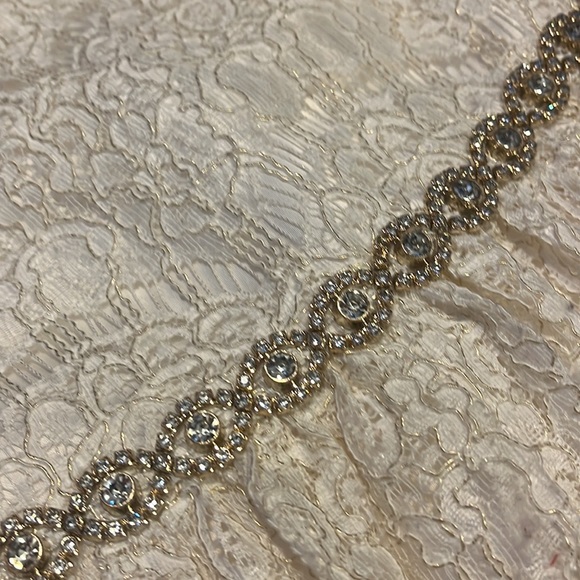 NWOT American Princess dress, ivory w/gold accents. Size 4 Beautiful! - Picture 3 of 8